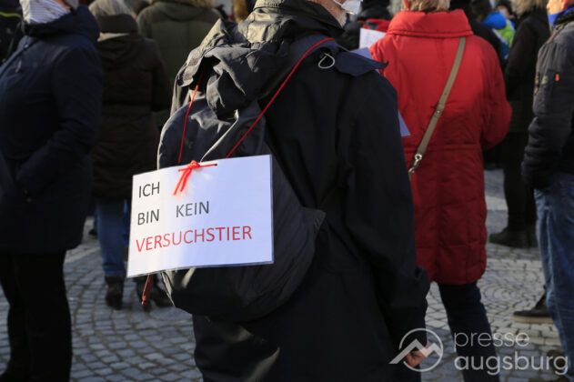 Mehrere Demos Gegen Corona-Maßnahmen In Augsburg