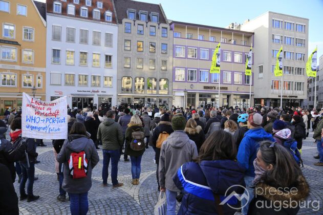 Mehrere Demos Gegen Corona-Maßnahmen In Augsburg