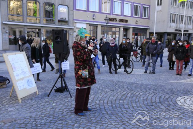 Mehrere Demos Gegen Corona-Maßnahmen In Augsburg