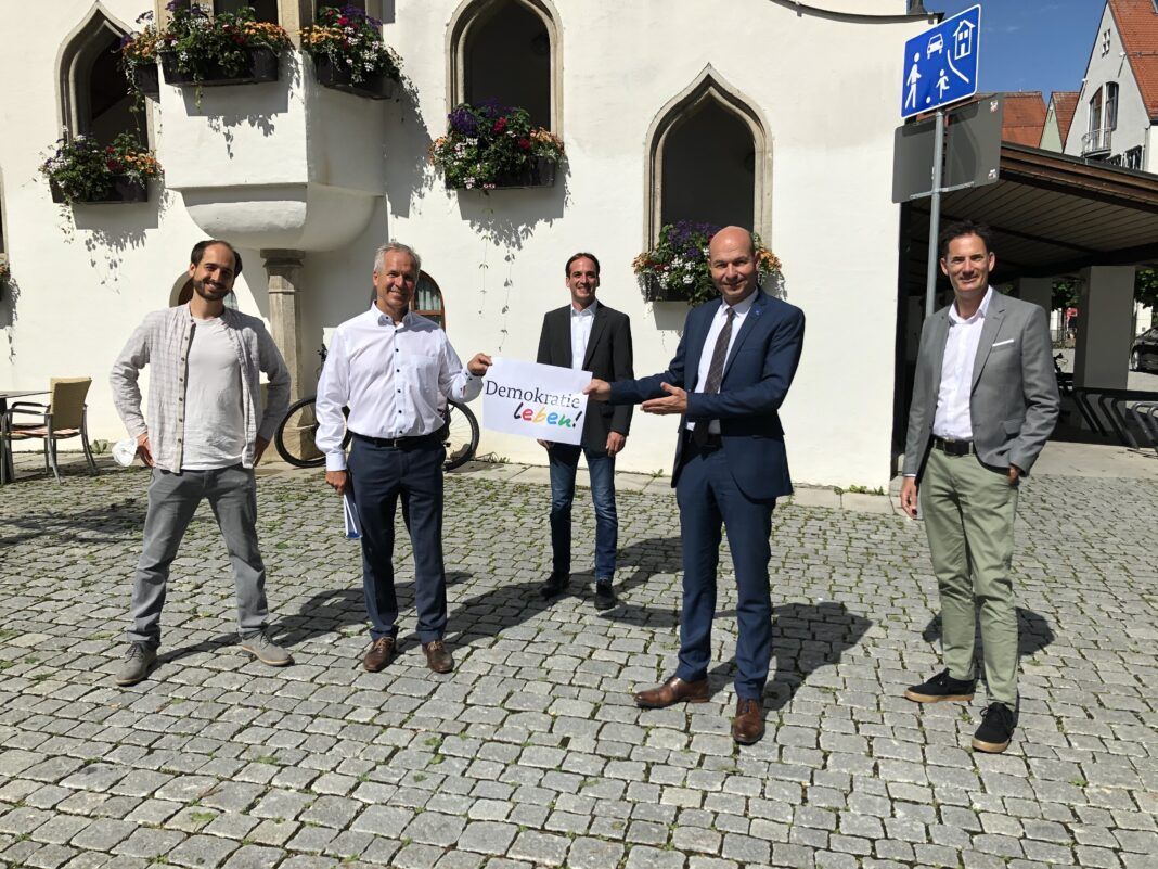 Demokratie_leben_Auftakt_Rathausplatz_0621