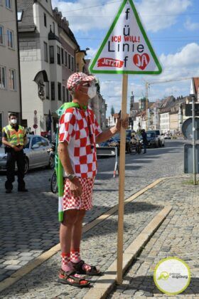 Galerie | Fridays For Future Demonstrieren Zum Jubiläum Des Klimacamps In Augsburg