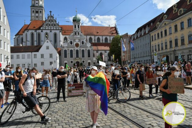 Galerie | Fridays For Future Demonstrieren Zum Jubiläum Des Klimacamps In Augsburg
