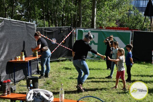 Galerie Zum Modular-Festle | Positives Fazit Trotz Coronaregelungen Und Regen