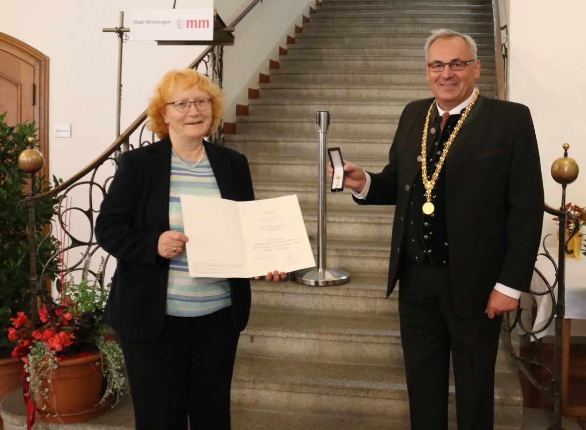 Verdiente Memminger erhalten Ehrenzeichen des Ministerpräsidenten 3 Verdiente Memminger Erhalten Ehrenzeichen Des Ministerpräsidenten