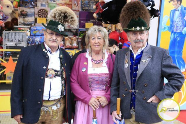 Galerie | Der Augsburger Plärrer Vergnügungspark 2021 Ist Eröffnet