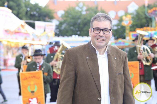 Galerie | Der Augsburger Plärrer Vergnügungspark 2021 Ist Eröffnet