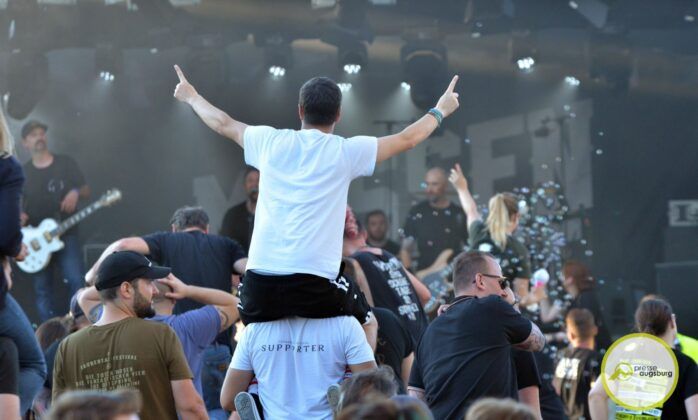 Rock On! | Der &Quot;Sommer Am Kiez&Quot; Startet Mit &Quot;Dritte Wahl&Quot; Und &Quot;Massendefekt&Quot; Durch