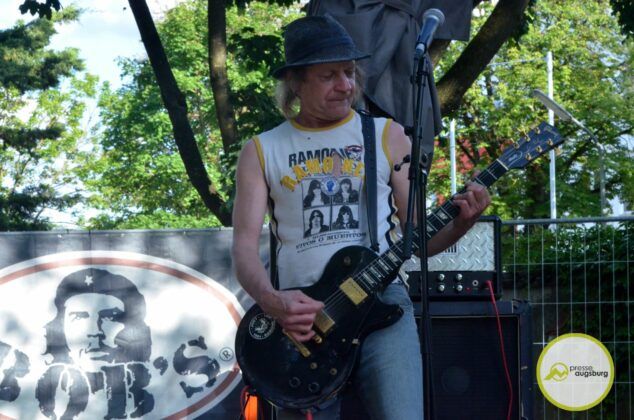 Rock On! | Der &Quot;Sommer Am Kiez&Quot; Startet Mit &Quot;Dritte Wahl&Quot; Und &Quot;Massendefekt&Quot; Durch