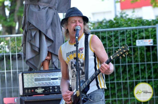 Rock On! | Der &Quot;Sommer Am Kiez&Quot; Startet Mit &Quot;Dritte Wahl&Quot; Und &Quot;Massendefekt&Quot; Durch