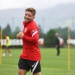 FC Augsburg verlängert Vertrag mit Mads Pedersen