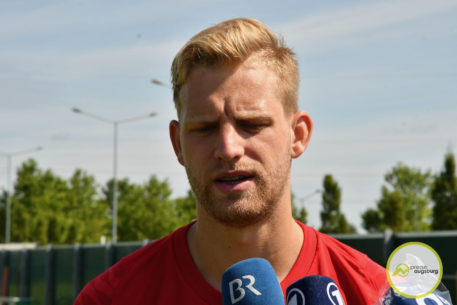 "Wichtiger Punkt für uns“ | Die Stimmen zum Remis des FC Augsburg bei der Frankfurter Eintracht 2 &Quot;Wichtiger Punkt Für Uns“ | Die Stimmen Zum Remis Des Fc Augsburg Bei Der Frankfurter Eintracht