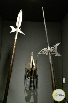 Neue Ausstellung Im Maximilianmuseum Anlässlich 500 Jahre Fuggerei Eröffnet