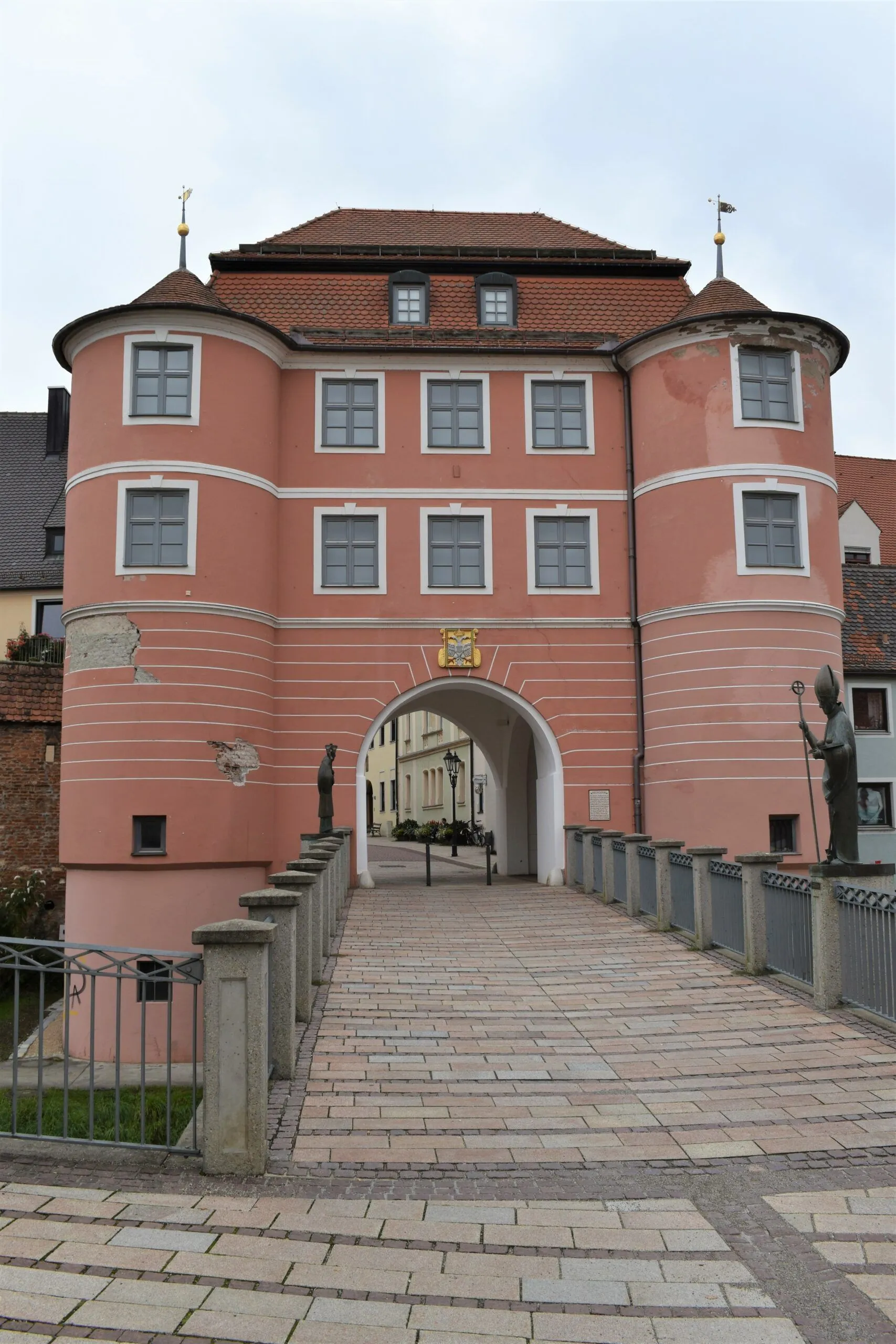 Bayerische Landesstiftung unterstützt Baumaßnahmen in Augsburg und Schwaben großzügig