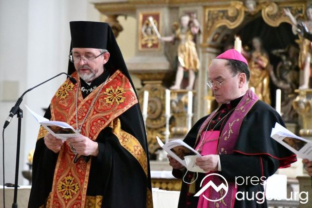 „Mitten Im Leben Sind Wir Vom Tod Empfangen“ - Beten Für Den Frieden In Der Ukraine In Augsburg