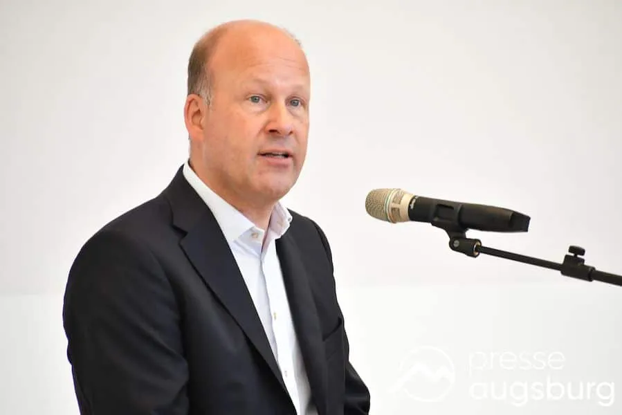Bahnprojekt Ulm-Augsburg | Augsburger Landrat Sailer und Bundestagsabgeordneter Durz sprechen sich für autobahnnahe Trasse aus