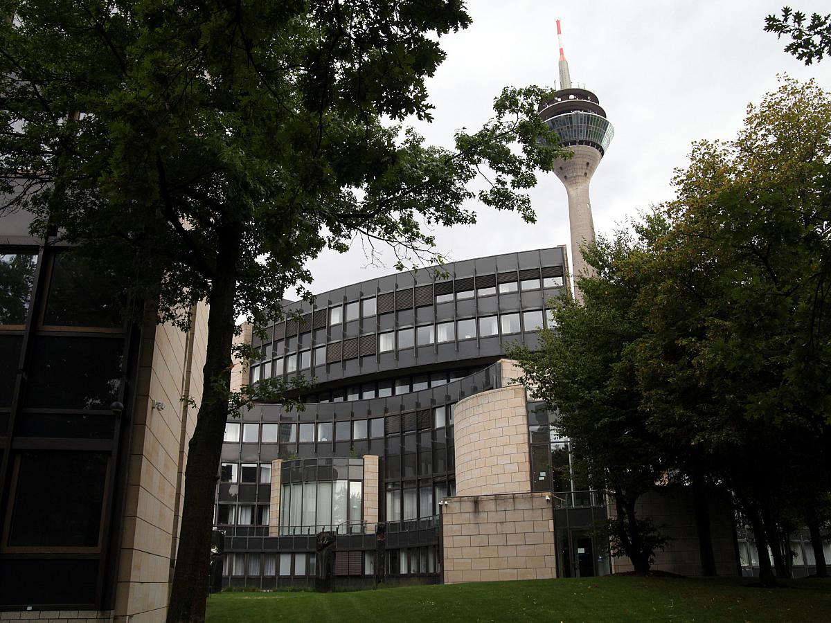 Nrw Landtag Will Ausschusssitzungen Online Uebertragen