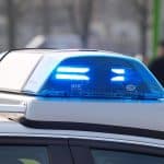 Ochsenfurt | 23-Jähriger verletzt Polizeibeamten und wir durch Dienstwaffe gestoppt