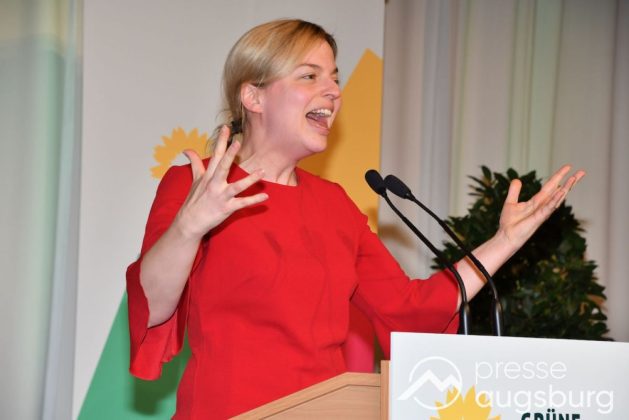 “Diese Zukunft Ist Bunt, Vielfältig, Solidarisch&Quot; - Schulze Spricht Auf Neujahrsempfang Der Augsburger Grünen