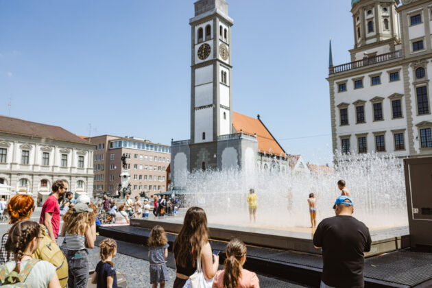 Finale Für Die Playfountain | Band Juli Eröffnet Die Sommernächte! Die Augsburg Marketing-Kolumne, Ausgabe Juni 2023