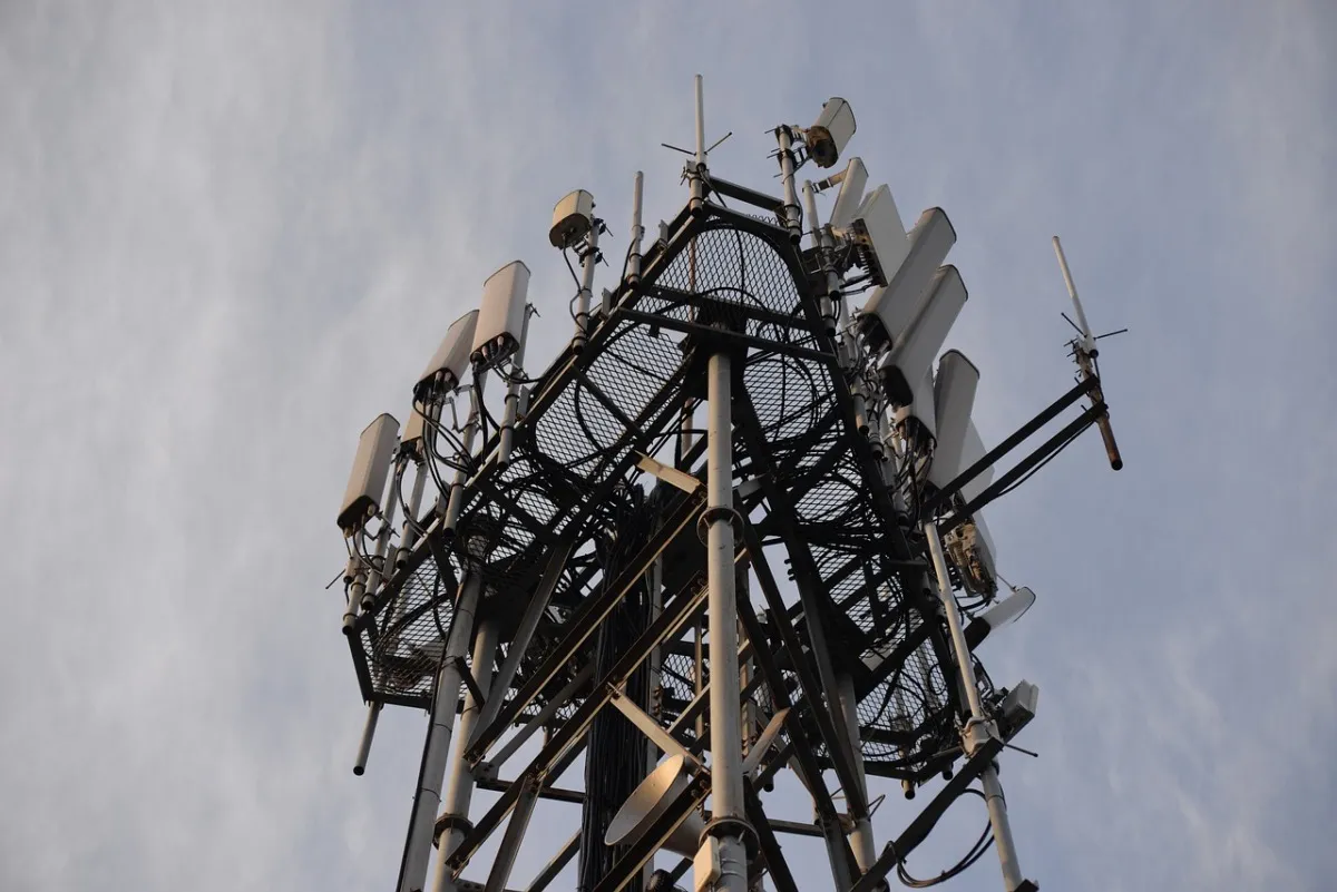 Mehr Performance im Mobilfunknetz: Vodafone nimmt 5G+-Station in Gersthofen in Betrieb