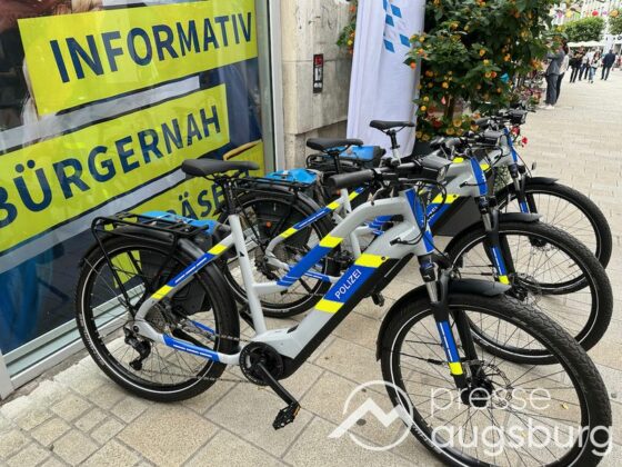 Lob und Kaffee zum 15-jährigen Jubiläum des Polizeipräsidiums Schwaben Nord 39 Lob Und Kaffee Zum 15-Jährigen Jubiläum Des Polizeipräsidiums Schwaben Nord