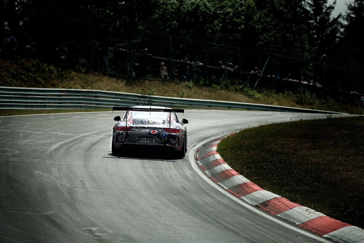 AvD plant mindestens acht Langstrecken-Rennen auf der legendären Nürburgring-Nordschleife