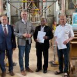 Gute Nachrichten für die Pfarrkirche St. Ulrich und Afra in Todtenweis – Landesstiftung bezuschusst Sanierung