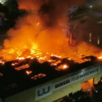 Brand sorgt für großen Feuerwehreinsatz in Denkendorf – Feuer sorgt für Millionenschaden in Feuerverzinkerei