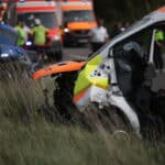 Mittelfranken | Unfall zwischen Krankenwagen und Auto fordert drei Todesopfer und zwei Schwerverletzte