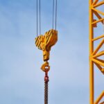 Beton-Treppenteil fällt auf Bauarbeiter | Tödlicher Arbeitsunfall in München-Obersendling