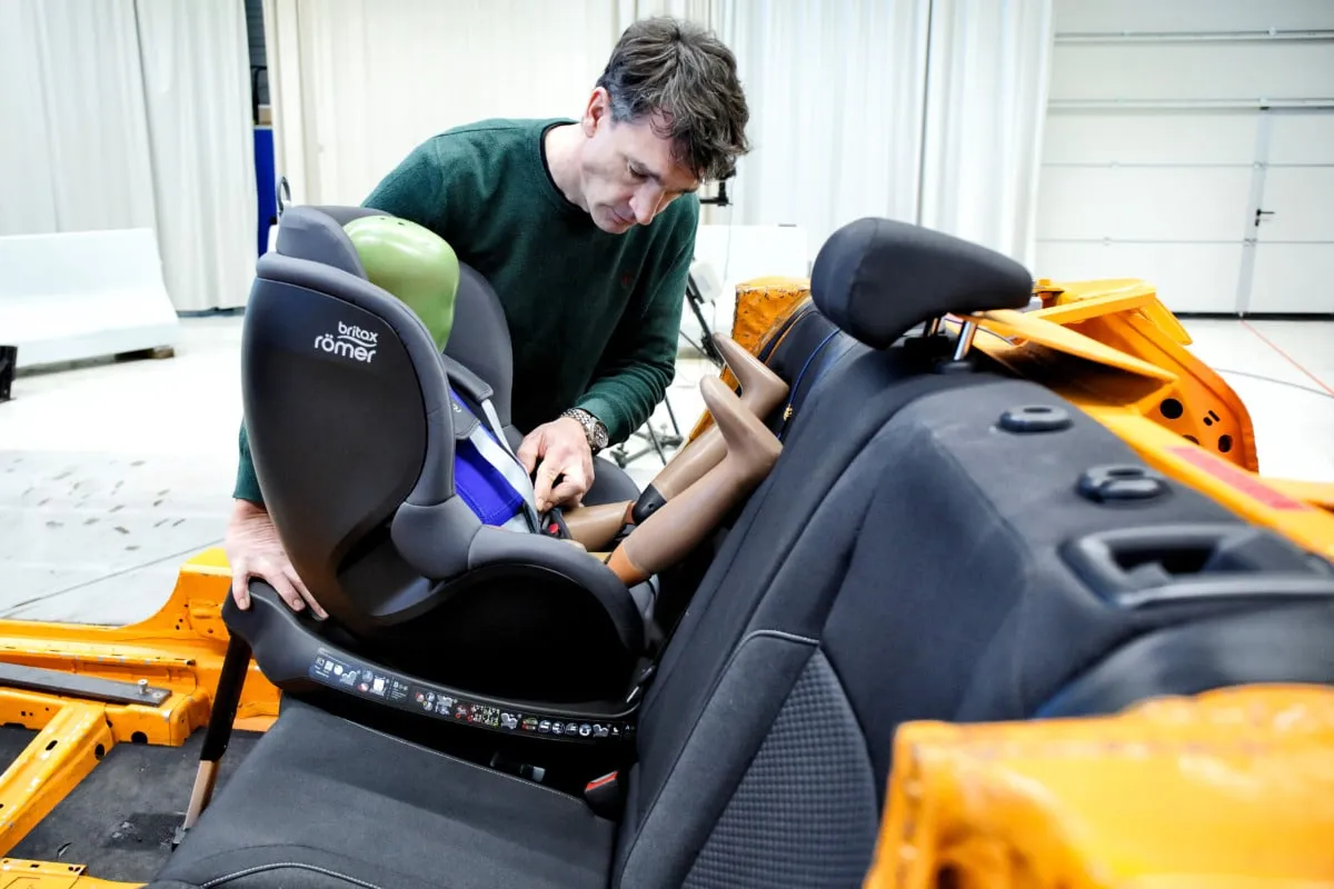ADAC Test: Zwei Kindersitze fallen durch – alle anderen 27 Modelle empfehlenswert