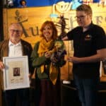 Synchronsprecherin Bohlmann wird zur Ehrenpatin der Hexe Gothel aus der Augsburger Puppenkiste