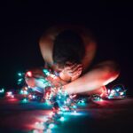 Einsame Menschen können sich auch an Weihnachten an Anlaufstellen wenden
