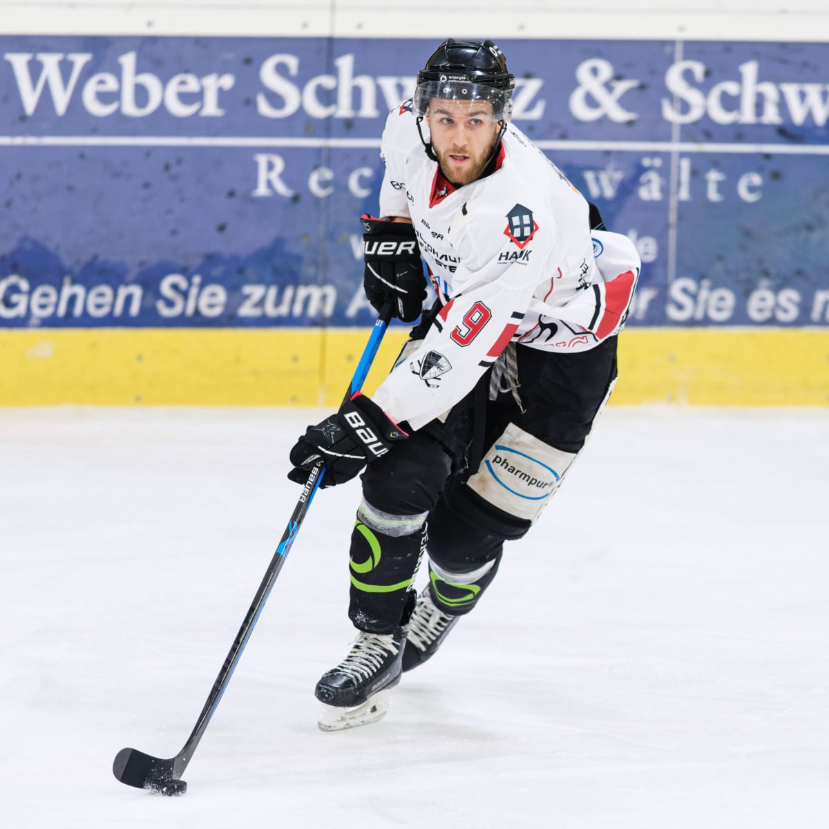 EHC Königsbrunn und Veisert gehen getrennte Wege - Vertrag mit Trainer Bobby Linke verlängert 4 Ehc Königsbrunn Und Veisert Gehen Getrennte Wege - Vertrag Mit Trainer Bobby Linke Verlängert