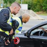 A94 bei Neuötting: Ein Auto voller Haftbefehle