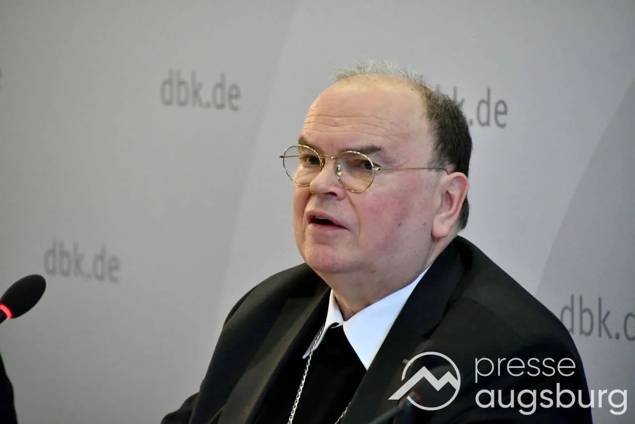 “Apostel des Friedens” | Augsburger Bischof begrüßt Wahl von Papst Leo XIV. mit großer Freude
