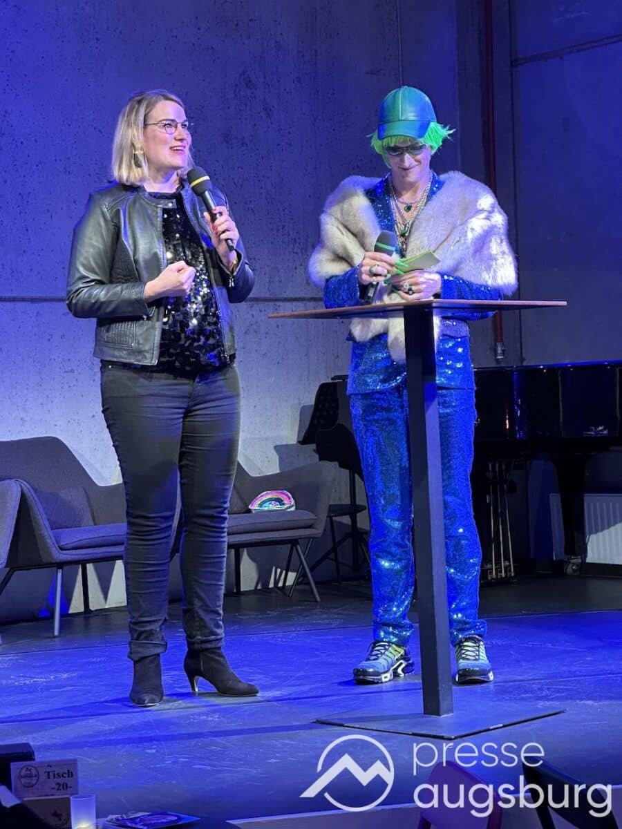 NO FUTURE | Das Brechtfestivals 2024 in Augsburg wurde eröffnet