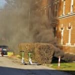 Kellerbrand in München macht Mehrfamilienhaus zunächst unbewohnbar