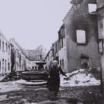 80. Jahrestag der Augsburger Bombennacht – Fuggerei erinnert an Zerstörung der Siedlung
