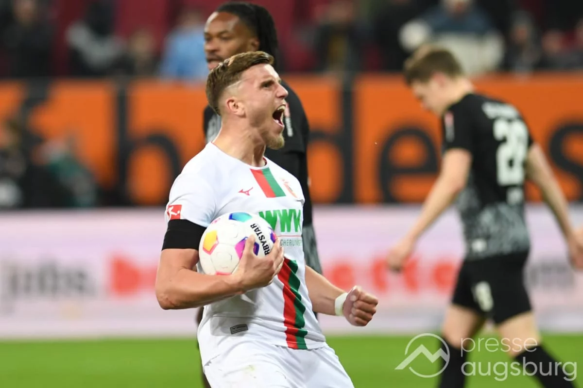 “Diese Dominanz müssen wir auch nach Darmstadt mitnehmen.“ | Die Stimmen zum 2:1 Heimerfolg des FCA gegen Freiburg