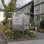 Horrorunfall! Aufzug stürzt in Ärztehaus mehrere Meter in die Tiefe: Fahrgast schwer verletzt