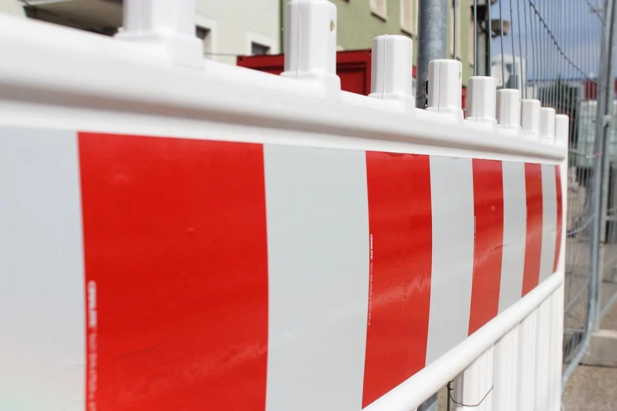 MAN-Brücke: Fahrspur wird ab morgen enger – Busse müssen Umleitung nehmen
