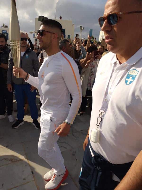 Augsburg/Paros | Schwabenkanute Christos Tsakmakis darf die Fackel mit der olympischen Flamme tragen 4 Augsburg/Paros | Schwabenkanute Christos Tsakmakis Darf Die Fackel Mit Der Olympischen Flamme Tragen