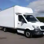 „Geisterfahrer“ auf der A95 unterwegs | Weißer Kastenwagen mit österreichischem Kennzeichen gesucht