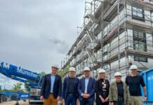 Richtfest | Neues Gebäude für Pflegausbildung an der Wertachklinik Bobingen entsteht schnell