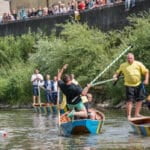 Lebendiges Brauchtum | Inselfest mit traditionellem Fischerstechen lädt am Wochenende auf die Riedinsel Donauwörth