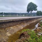 Teile des Straßennetzes in Schwaben durch Hochwasser beschädigt – Sanierungen laufen an