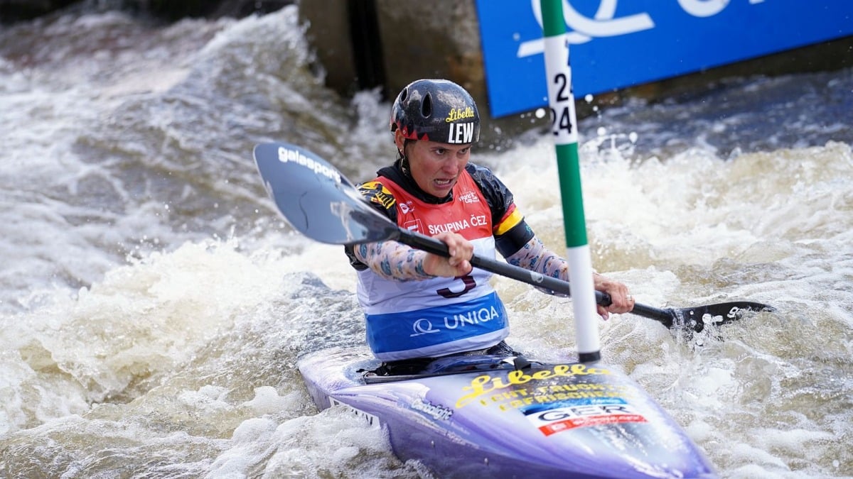 Ricarda Funk In Guter Form Vor Olympia - Augsburger Kajak-Herren Fahren Beim Weltcup In Prag Hinterher