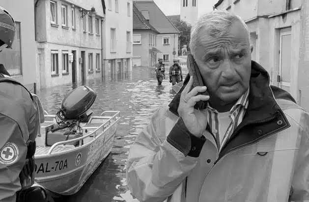 “Ein Tag voller Dramatik” | Günzburgs Oberbürgermeister dankt den Hochwasser-Einsatzkräften