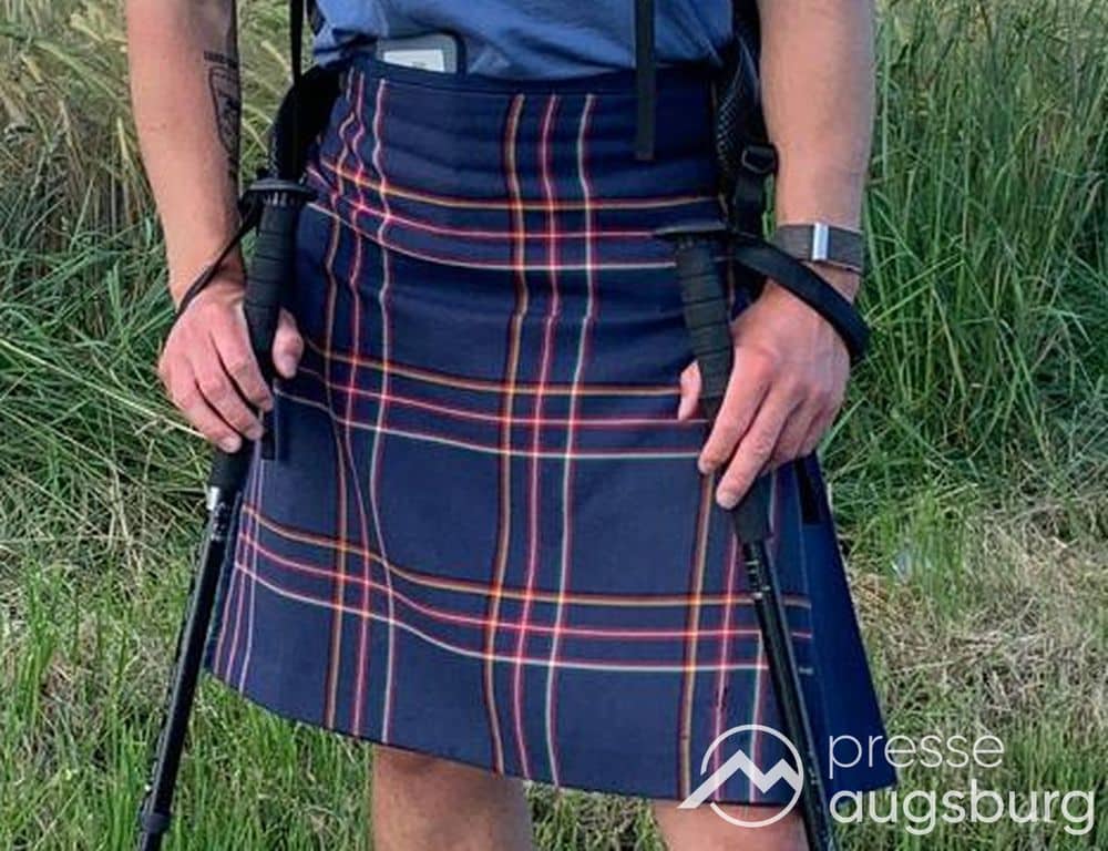 Von Glasgow Nach München | Craig Ferguson Läuft Auf Dem Weg Zum Em-Eröffnungsspiel Auch Durch Schwaben